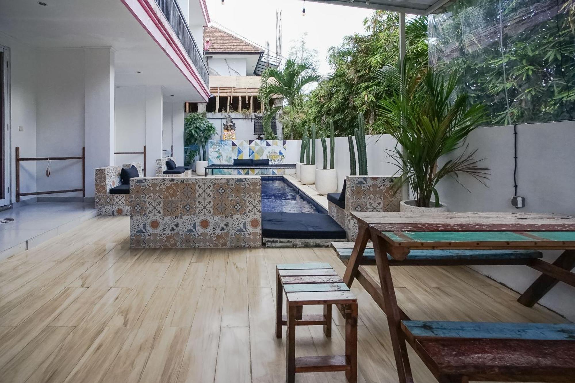 Margarita Surf Hostel Canggu Ngoại thất bức ảnh