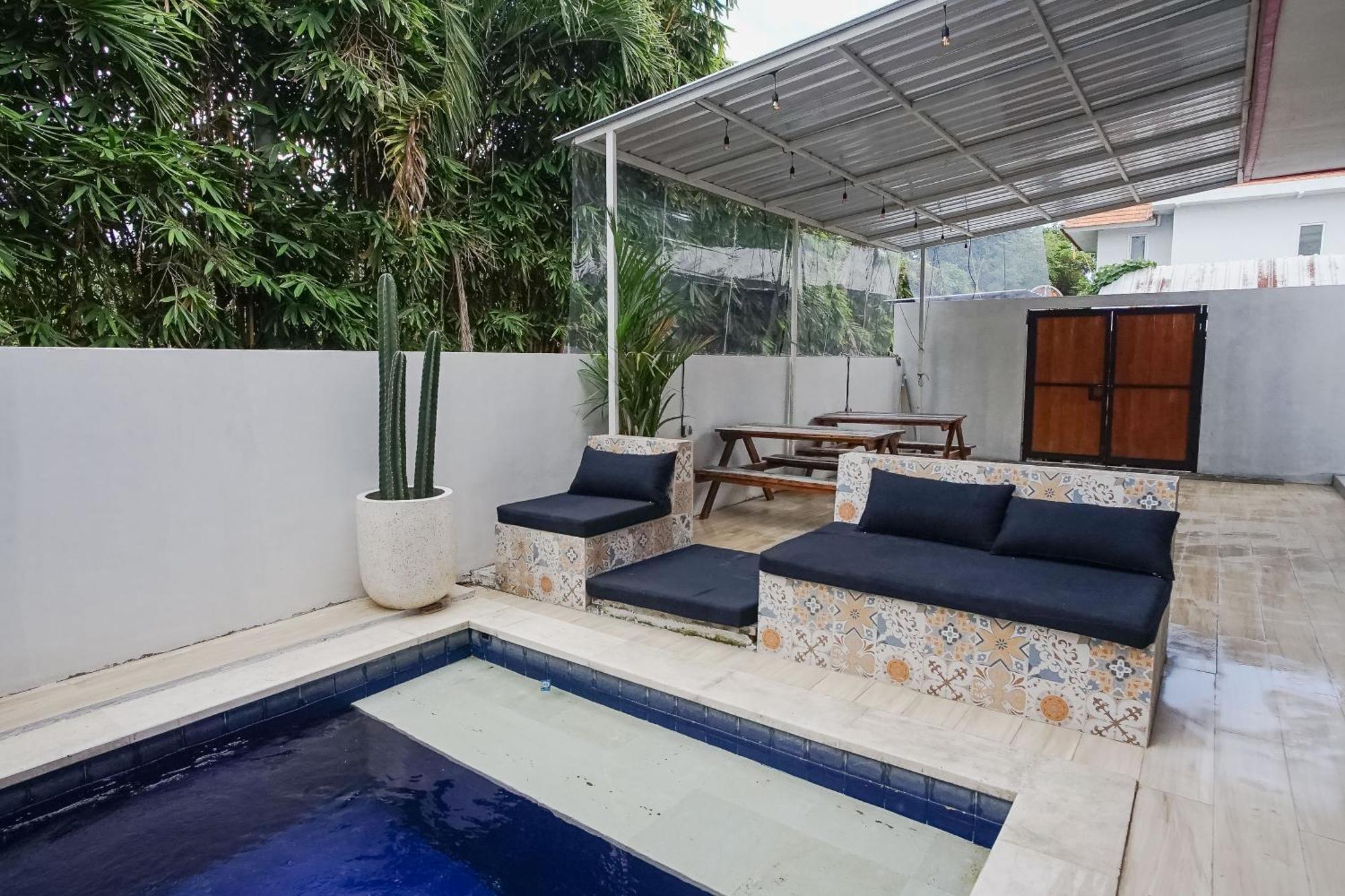 Margarita Surf Hostel Canggu Ngoại thất bức ảnh