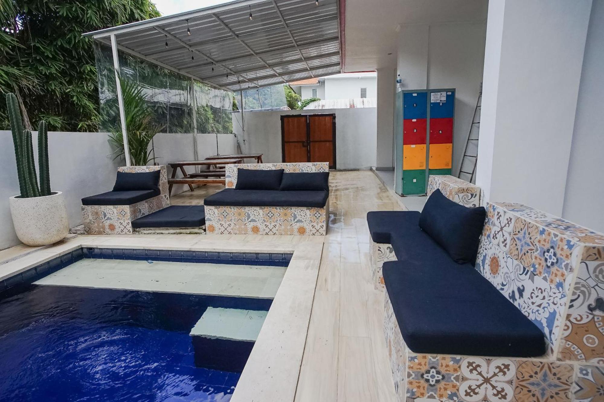 Margarita Surf Hostel Canggu Ngoại thất bức ảnh