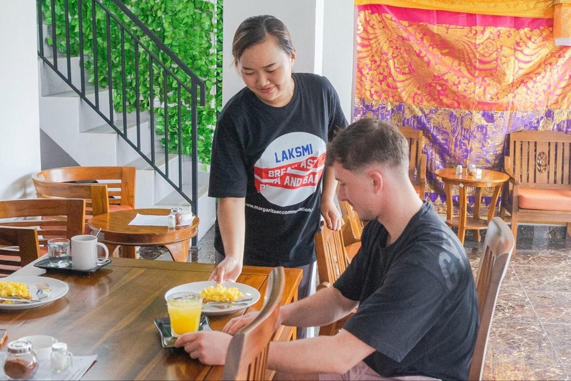 Margarita Surf Hostel Canggu Ngoại thất bức ảnh