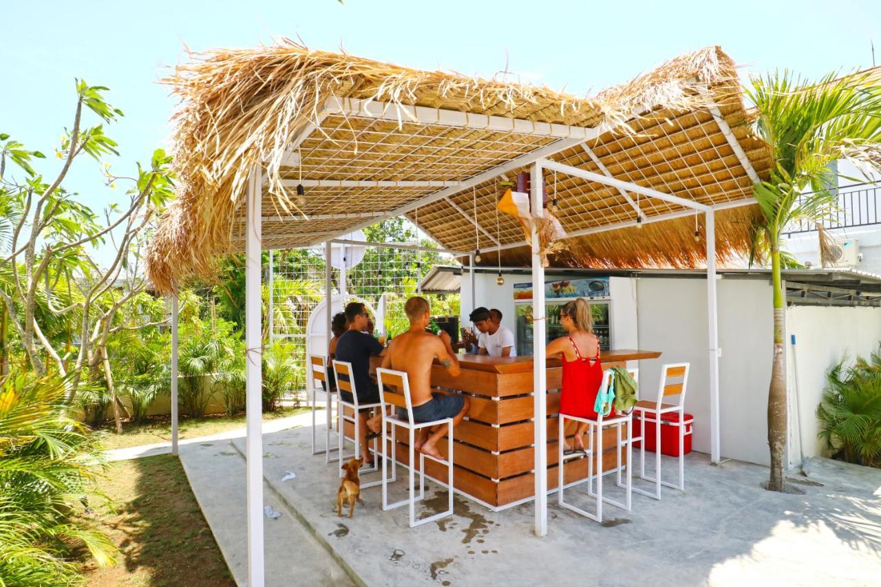 Margarita Surf Hostel Canggu Ngoại thất bức ảnh