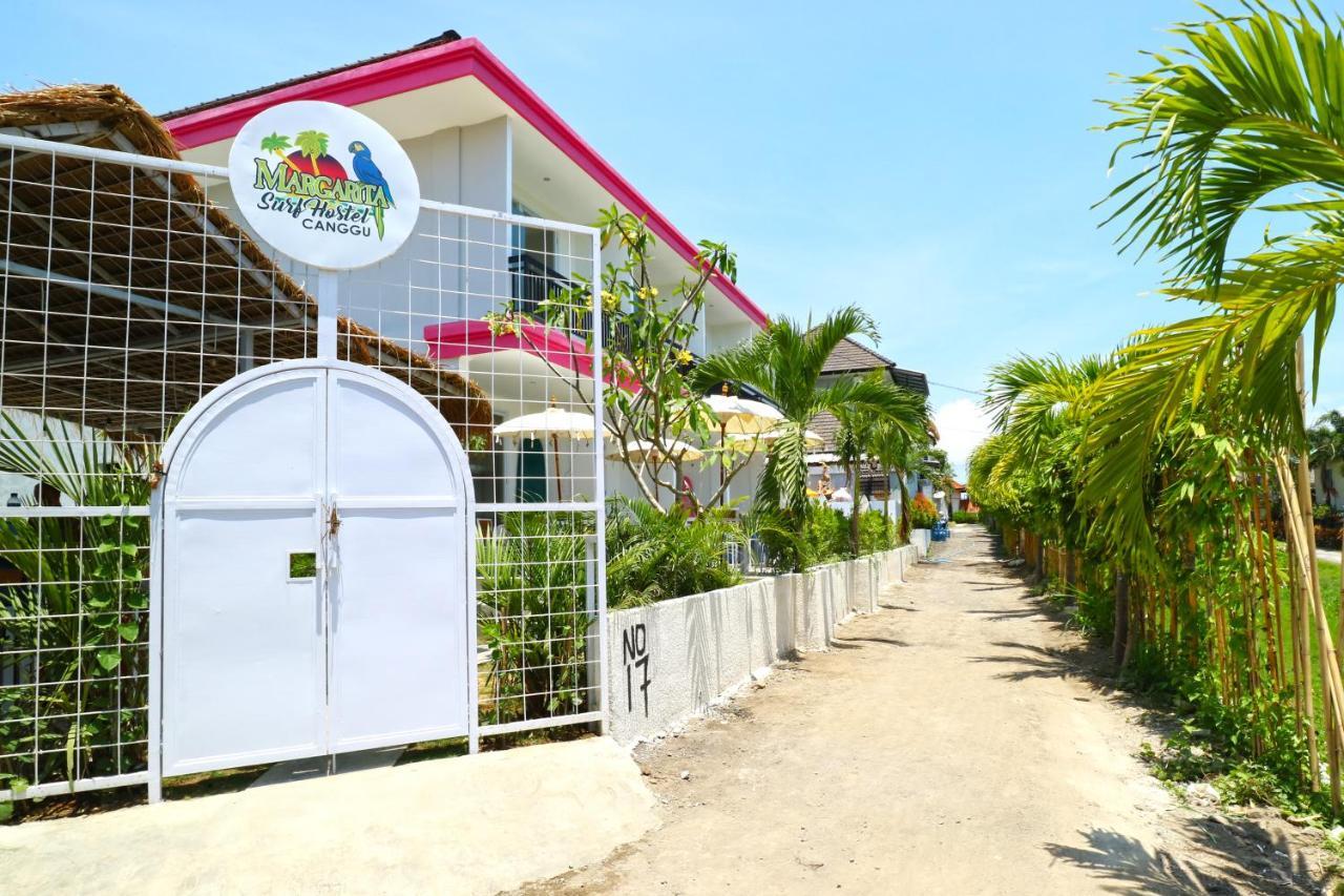Margarita Surf Hostel Canggu Ngoại thất bức ảnh