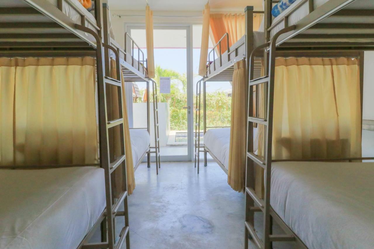 Margarita Surf Hostel Canggu Ngoại thất bức ảnh